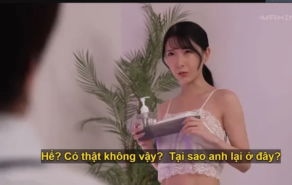 Em nhân viên văn phòng vú to bị cưỡng hiếp tập thể trên tàu điện